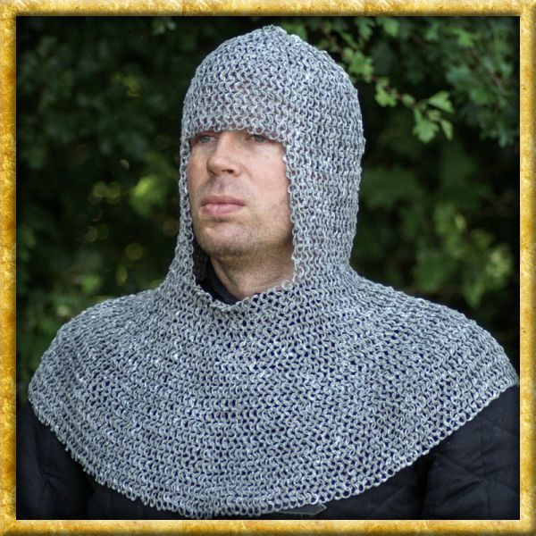 Kettenhaube mit quadratischen Gesichtsausschnitt aus Aluminium
