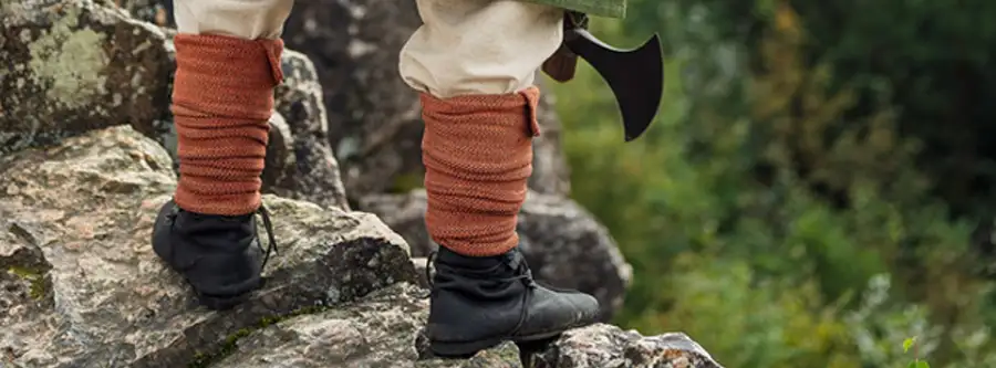 Mittelalter Wadenwickel & Socken für Männer | Drachenhort