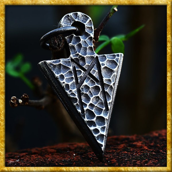 Wikinger Anhänger Speerspitze Rune Mannaz