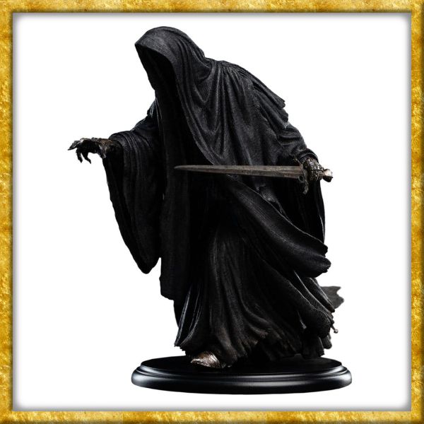 Herr der Ringe - Statue Ringgeist im Tänzelnden Pony