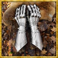 Gotische Panzerhandschuhe