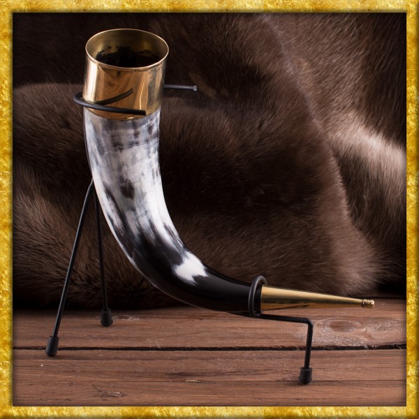 Trinkhorn mit Messingapplikationen und Ständer - ca. 300ml